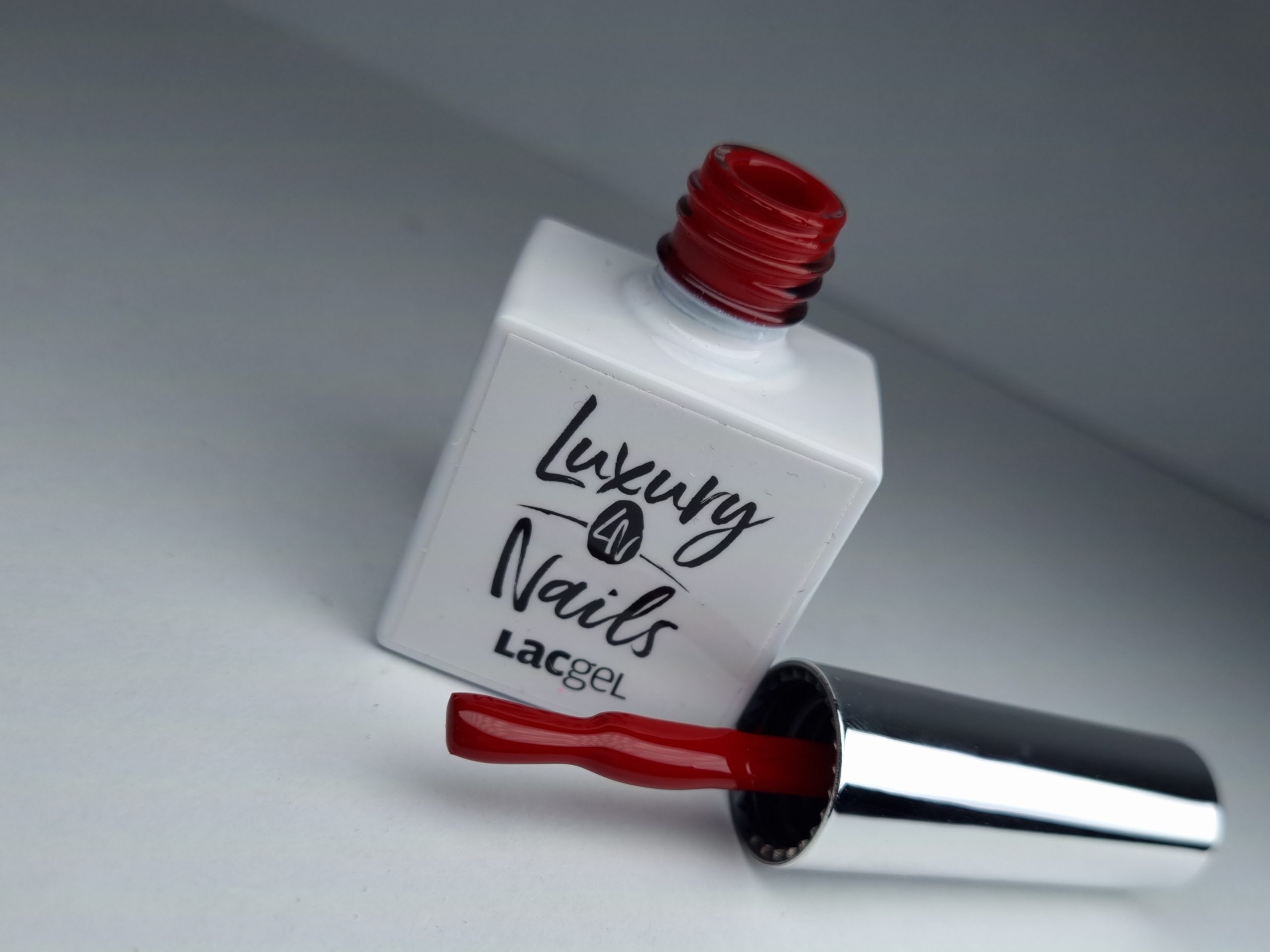 Luxury Nails by Attila Csemez - LacGel – 005