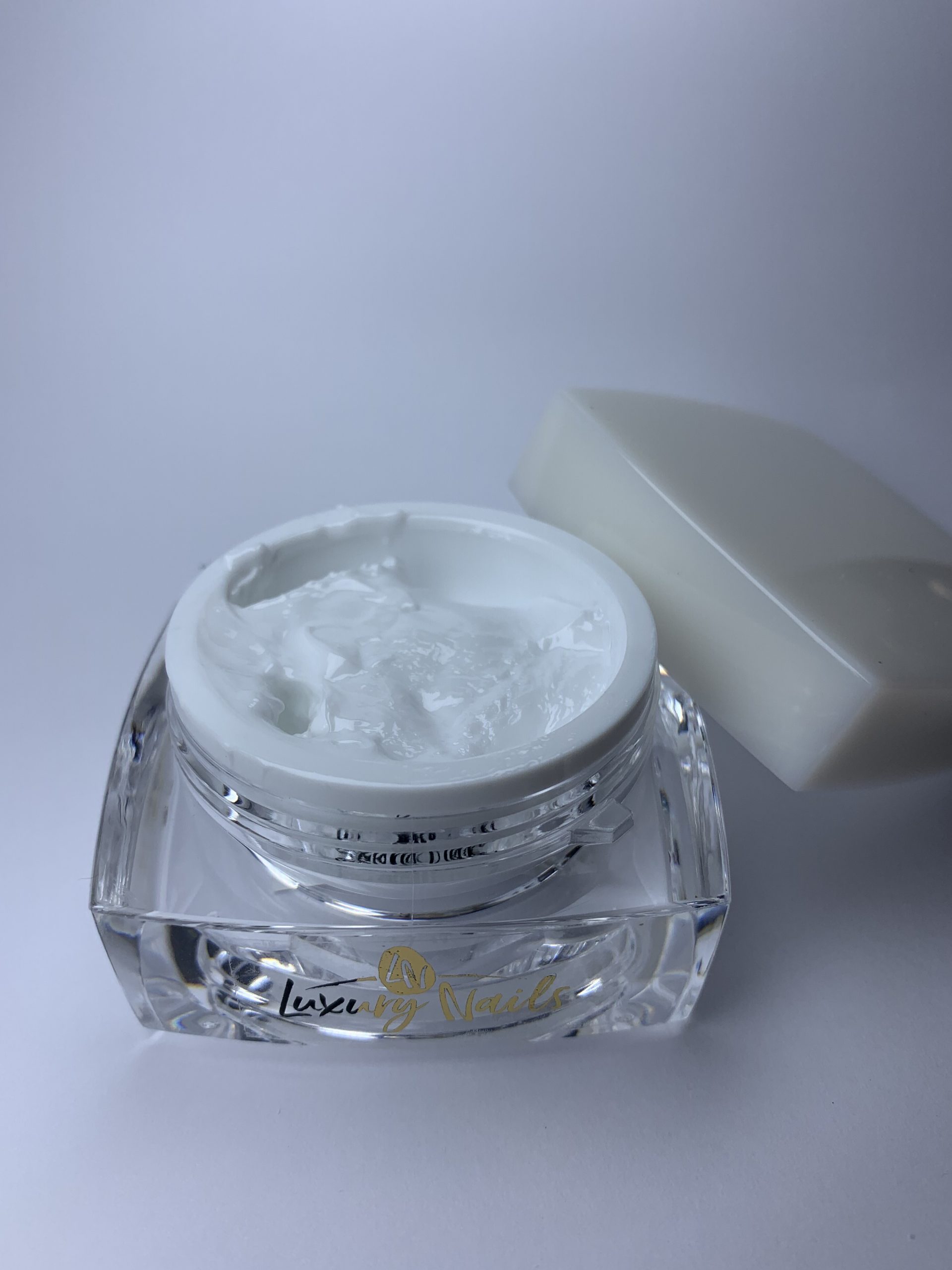 ‌Luxury Nails by Attila Csemez - Jelly Gel – White