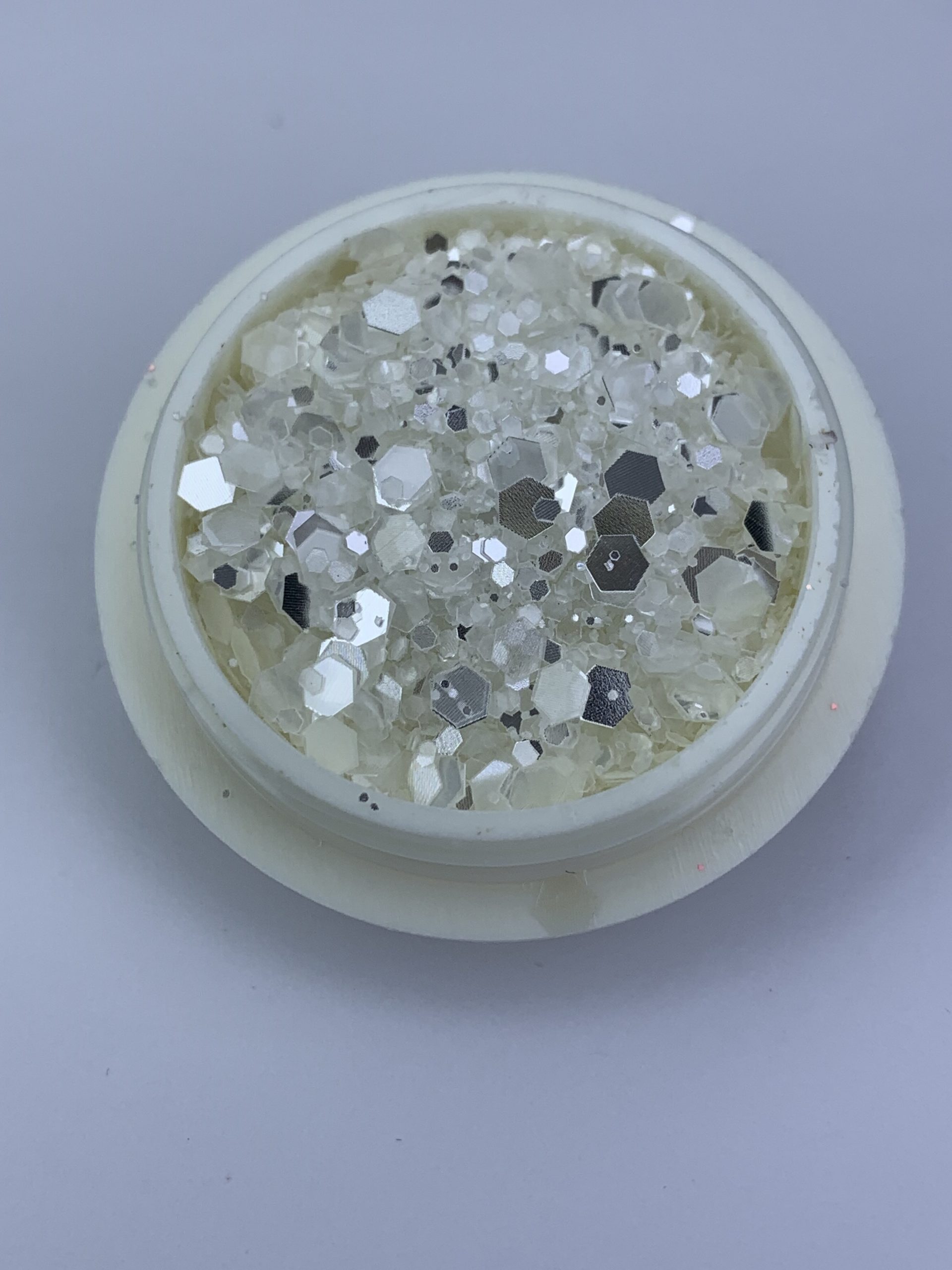 Luxury Nails by Attila Csemez - Dual glitter