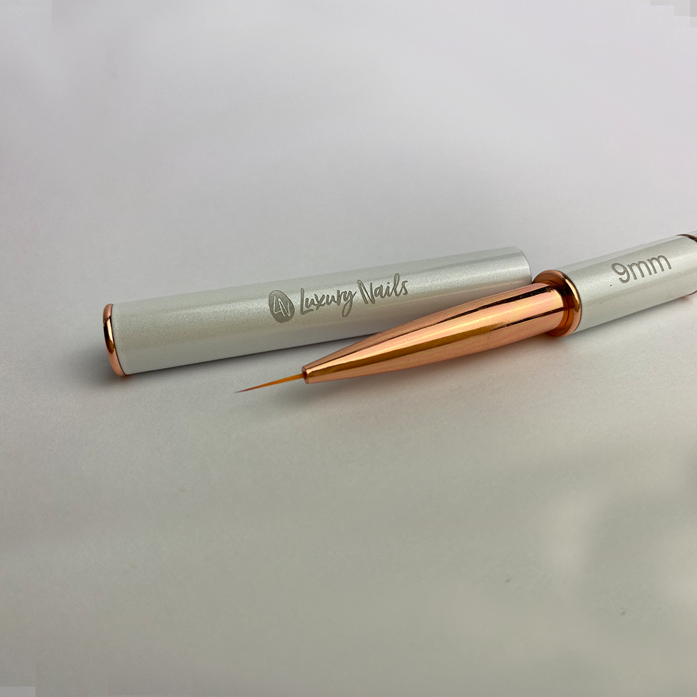 Luxury Nails by Attila Csemez - #Díszítő ecset – 9mm